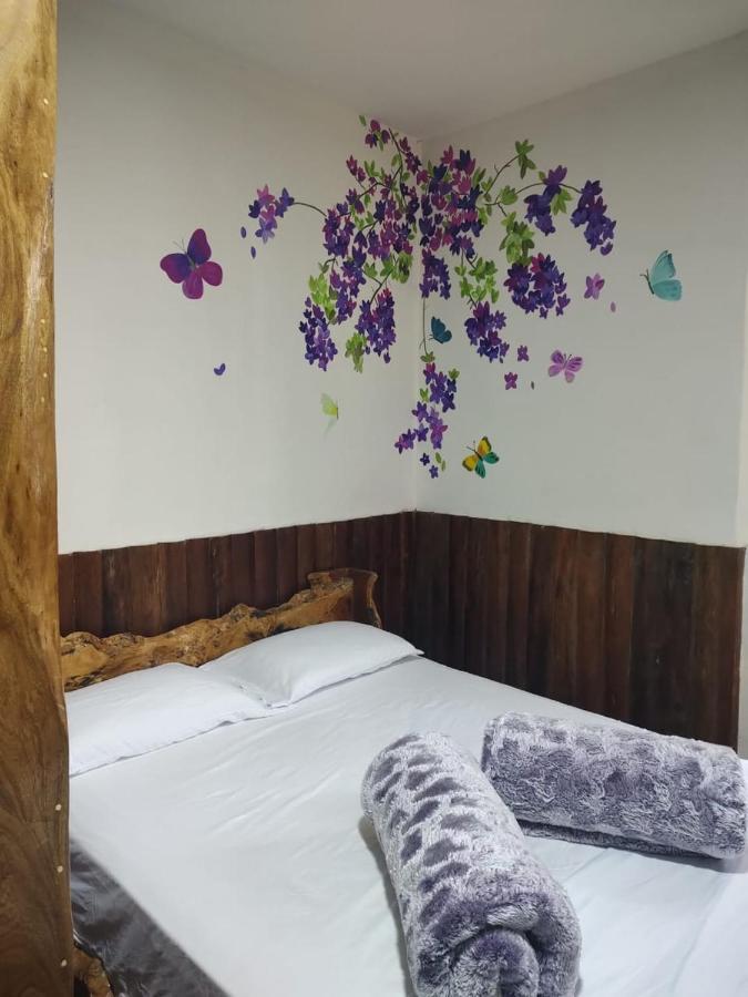 菲兰迪亚 Hostal Casa Madrigal酒店 外观 照片